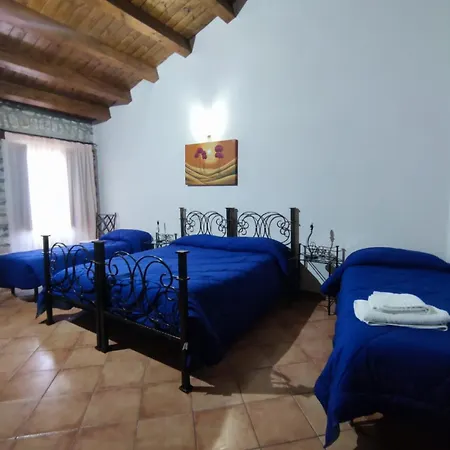 Affittacamere La Cartiera 3* Palazzo Adriano
