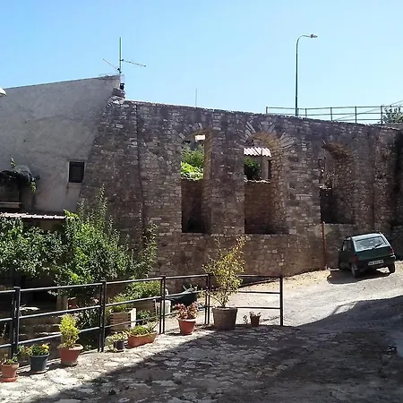 La Cartiera Affittacamere Palazzo Adriano